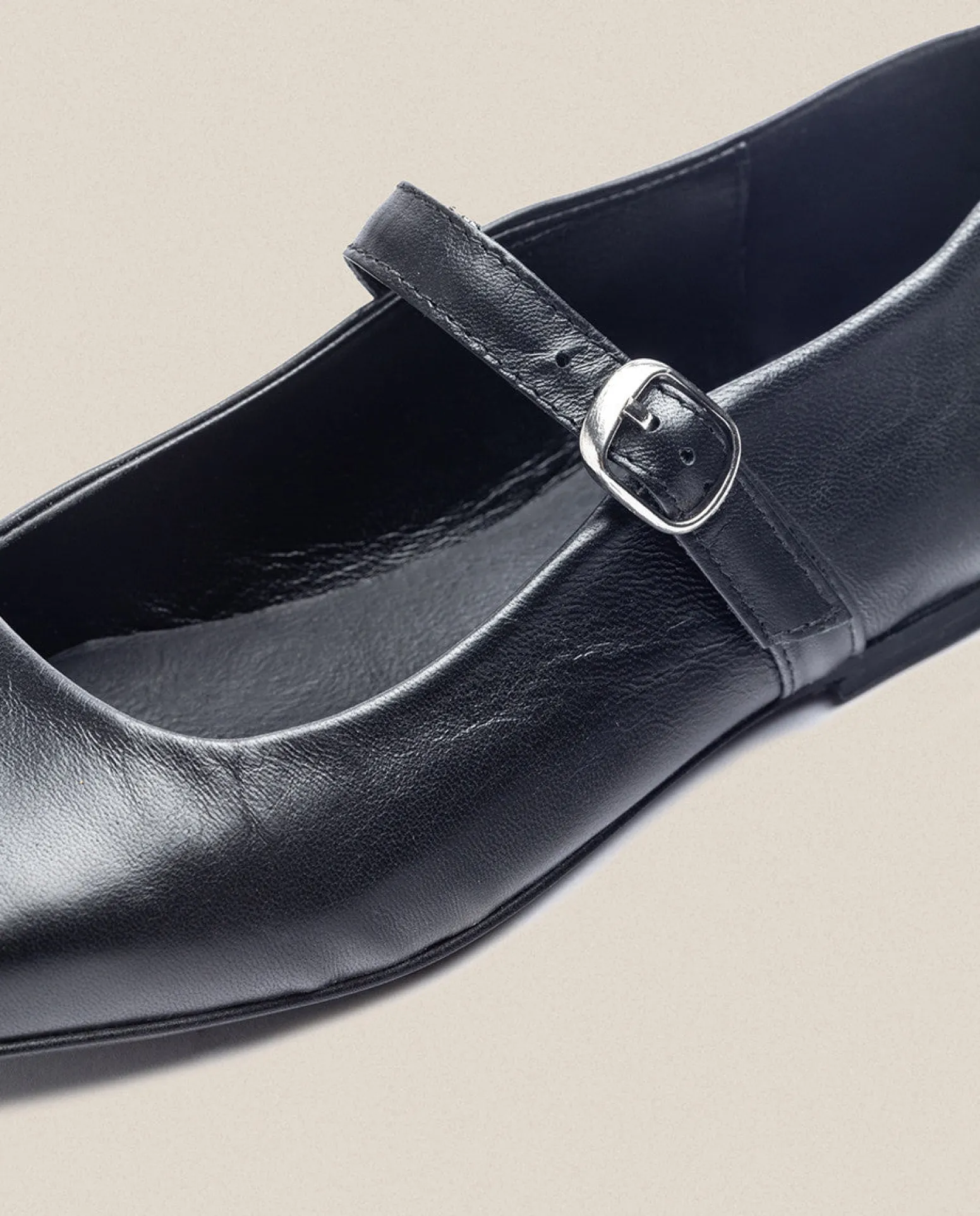 Chaussure Plate LENNA-001 Noir